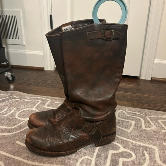 Frye Veronica Slouch Boot (sold out online!) - Picture 13 of 14